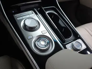 2023 Genesis GV80 с пробегом 63 936 км
