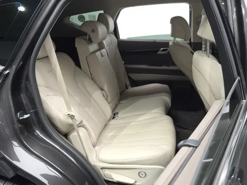 2023 Genesis GV80 с пробегом 63 936 км