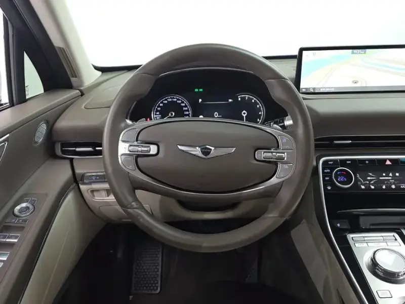 2023 Genesis GV80 с пробегом 63 936 км