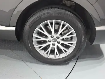 2023 Genesis GV80 с пробегом 63 936 км
