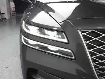 2023 Genesis GV80 с пробегом 63 936 км