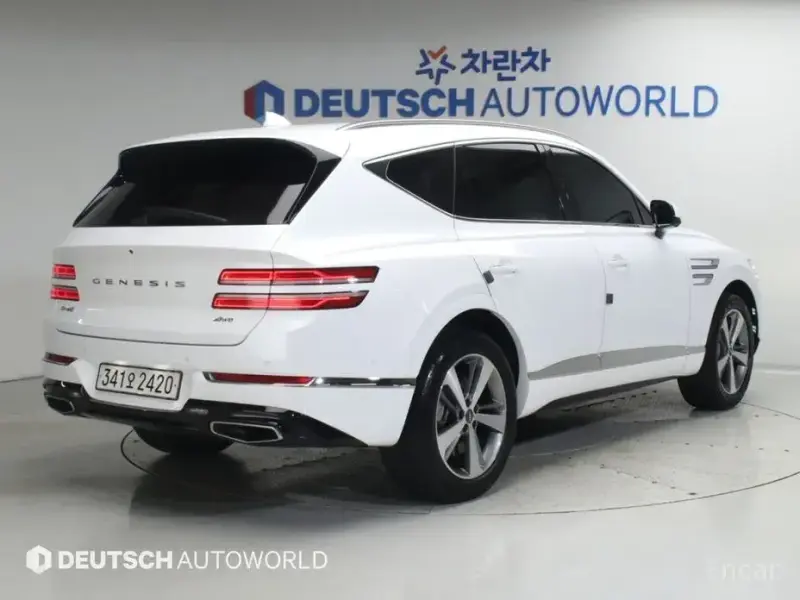 2023 Genesis GV80 с пробегом 83 190 км