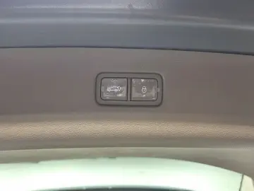 2023 Genesis GV80 с пробегом 63 936 км