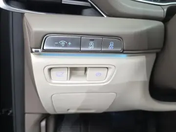 2023 Genesis GV80 с пробегом 63 936 км