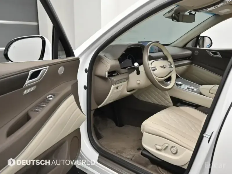 2023 Genesis GV80 с пробегом 83 190 км