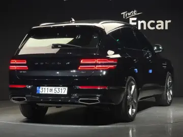 2023 Genesis GV80 с пробегом 43 688 км