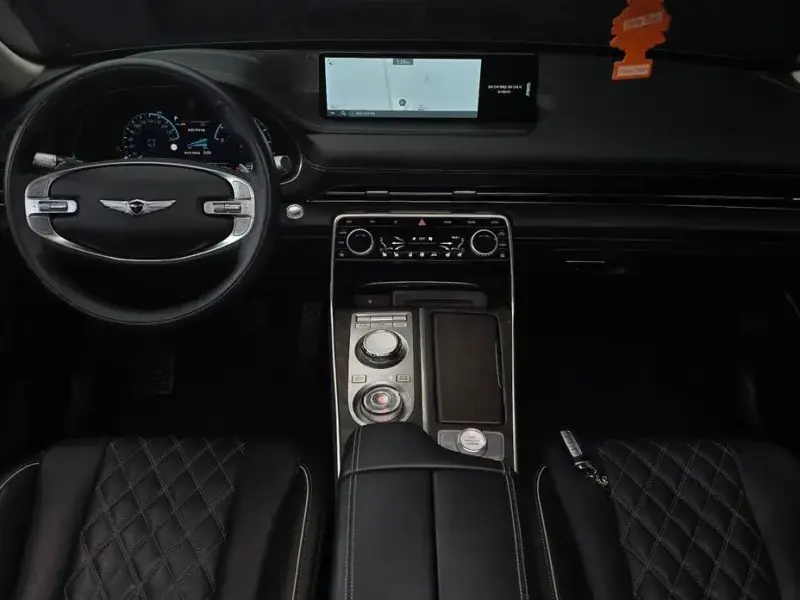 2023 Genesis GV80 с пробегом 43 688 км