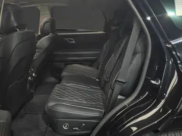 2023 Genesis GV80 с пробегом 43 688 км