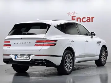 2023 Genesis GV80 с пробегом 38 757 км