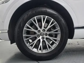 2023 Genesis GV80 с пробегом 38 757 км