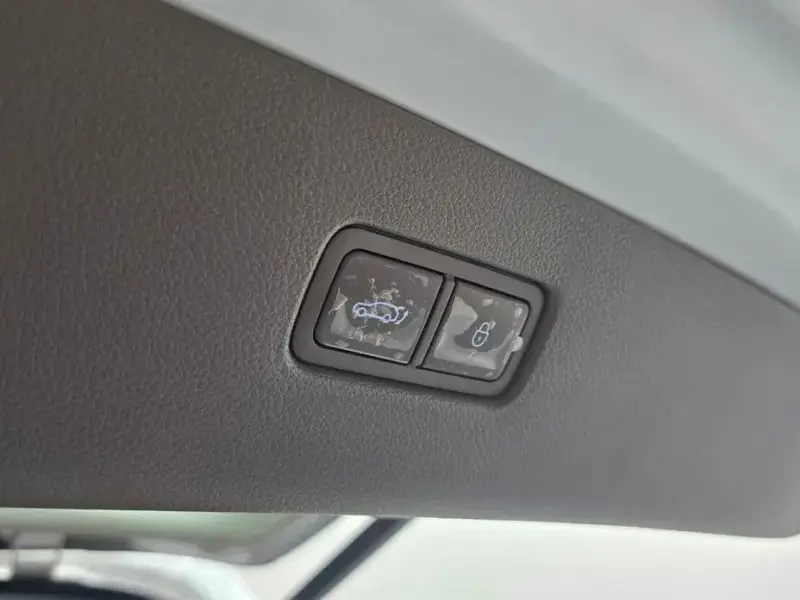 2023 Genesis GV80 с пробегом 38 757 км