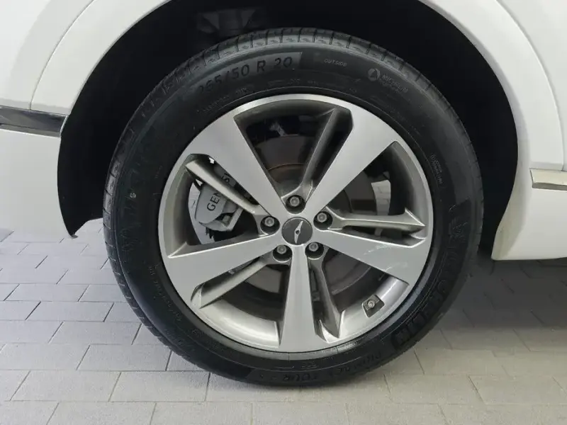 2023 Genesis GV80 с пробегом 72 854 км