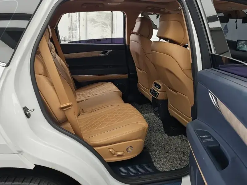 2023 Genesis GV80 с пробегом 72 854 км