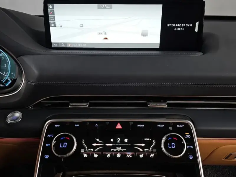 2023 Genesis GV80 с пробегом 72 854 км