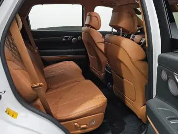 2023 Genesis GV80 с пробегом 44 652 км