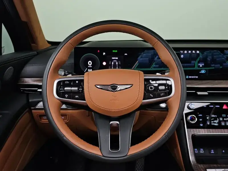 2023 Genesis GV80 с пробегом 44 652 км