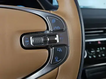 2023 Genesis GV80 с пробегом 72 854 км