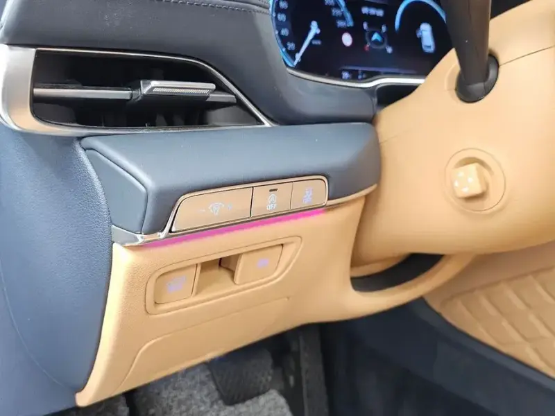 2023 Genesis GV80 с пробегом 72 854 км
