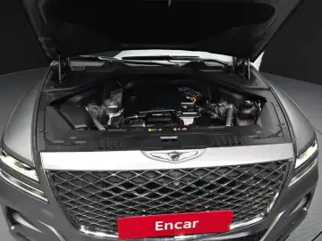 2023 Genesis GV80 с пробегом 35 436 км