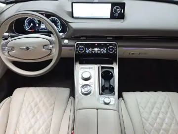 2023 Genesis GV80 с пробегом 35 436 км