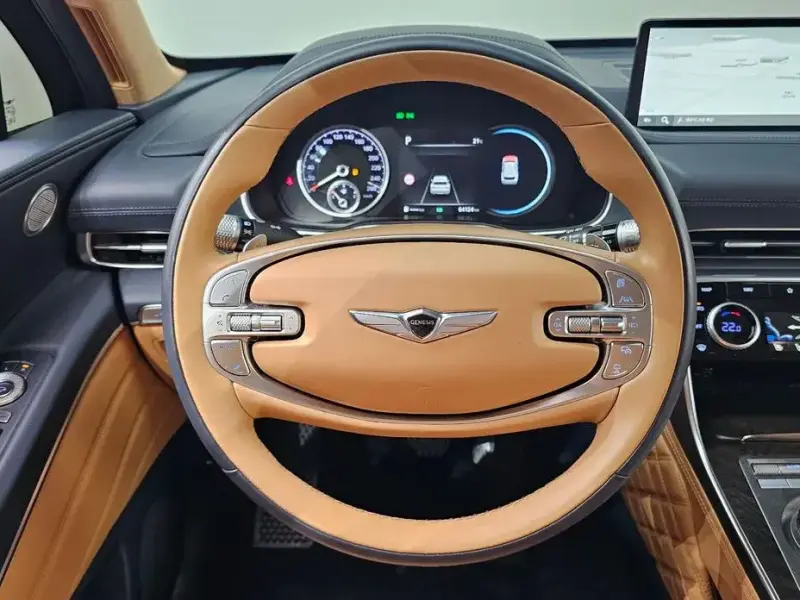2023 Genesis GV80 с пробегом 64 124 км