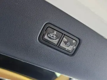 2023 Genesis GV80 с пробегом 64 124 км