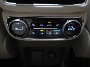 2023 Genesis GV80 с пробегом 35 436 км