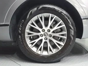 2023 Genesis GV80 с пробегом 35 436 км