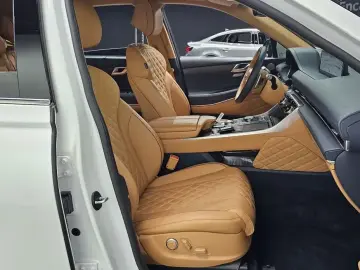 2023 Genesis GV80 с пробегом 64 124 км