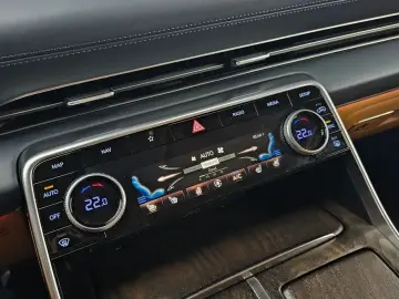 2023 Genesis GV80 с пробегом 64 124 км
