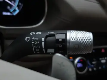 2023 Genesis GV80 с пробегом 35 436 км