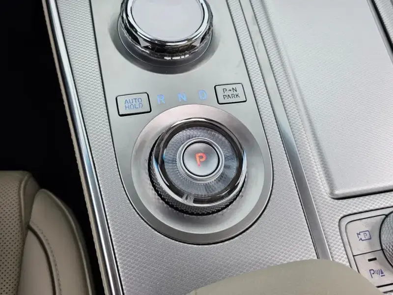 2023 Genesis GV80 с пробегом 85 905 км