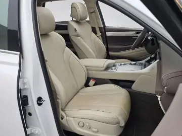 2023 Genesis GV80 с пробегом 85 905 км