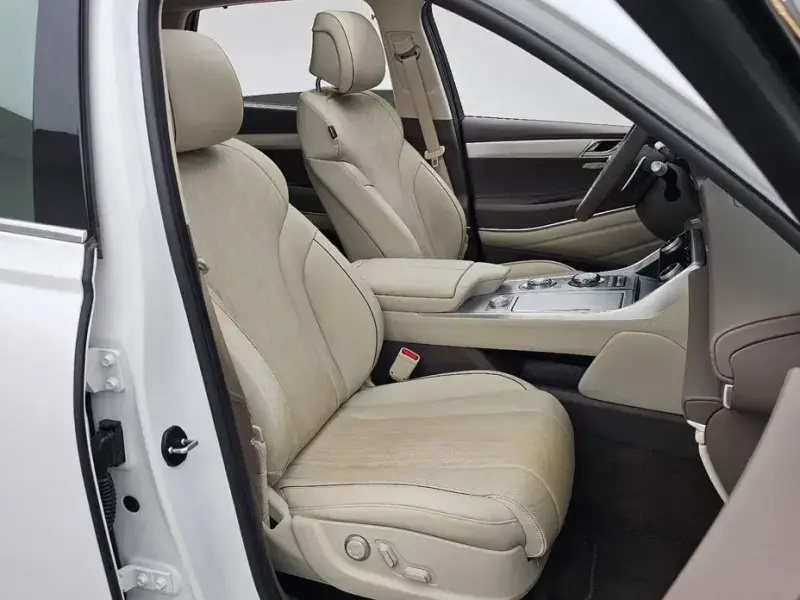 2023 Genesis GV80 с пробегом 85 905 км