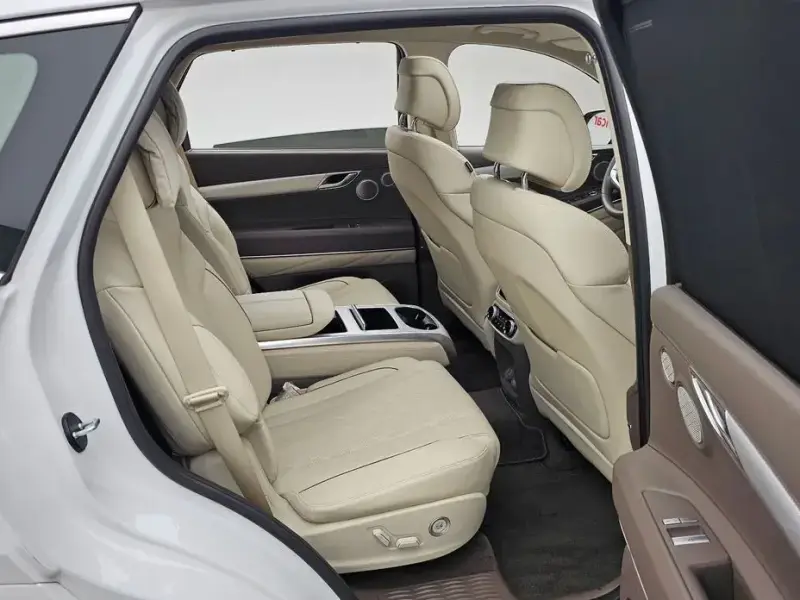 2023 Genesis GV80 с пробегом 85 905 км