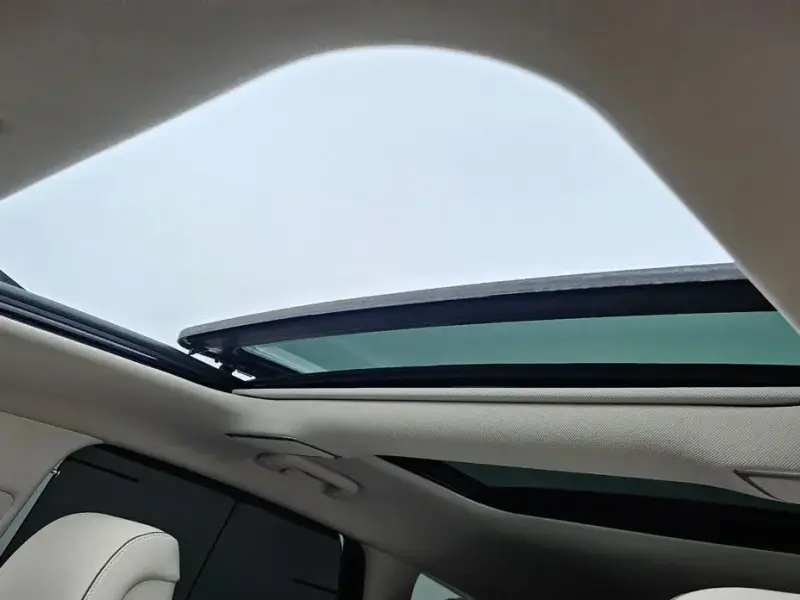 2023 Genesis GV80 с пробегом 85 905 км