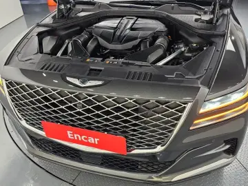 2023 Genesis GV80 с пробегом 26 461 км