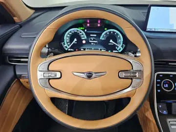 2023 Genesis GV80 с пробегом 26 461 км