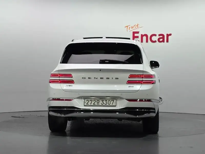 2023 Genesis GV80 с пробегом 9 541 км