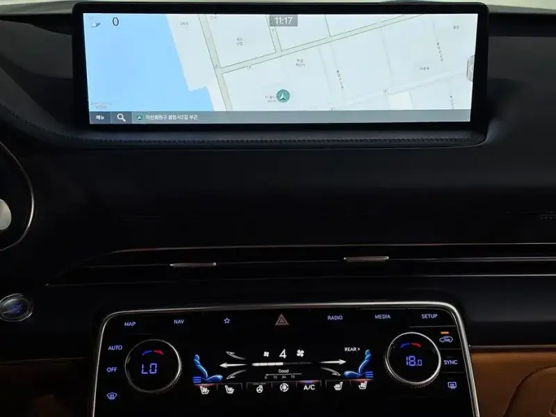 2023 Genesis GV80 с пробегом 26 461 км