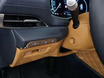 2023 Genesis GV80 с пробегом 26 461 км