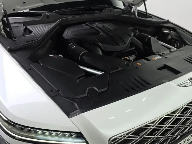 2023 Genesis GV80 с пробегом 84 102 км