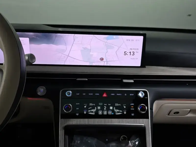 2023 Genesis GV80 с пробегом 84 102 км