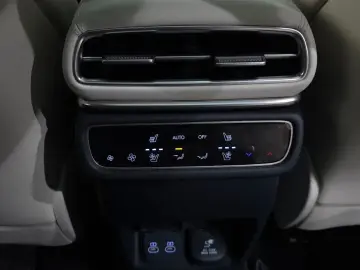 2023 Genesis GV80 с пробегом 84 102 км