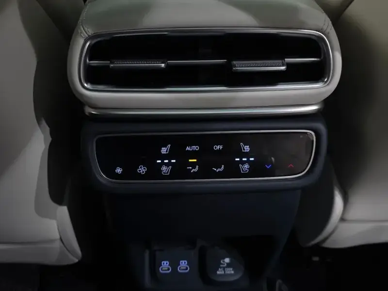 2023 Genesis GV80 с пробегом 84 102 км