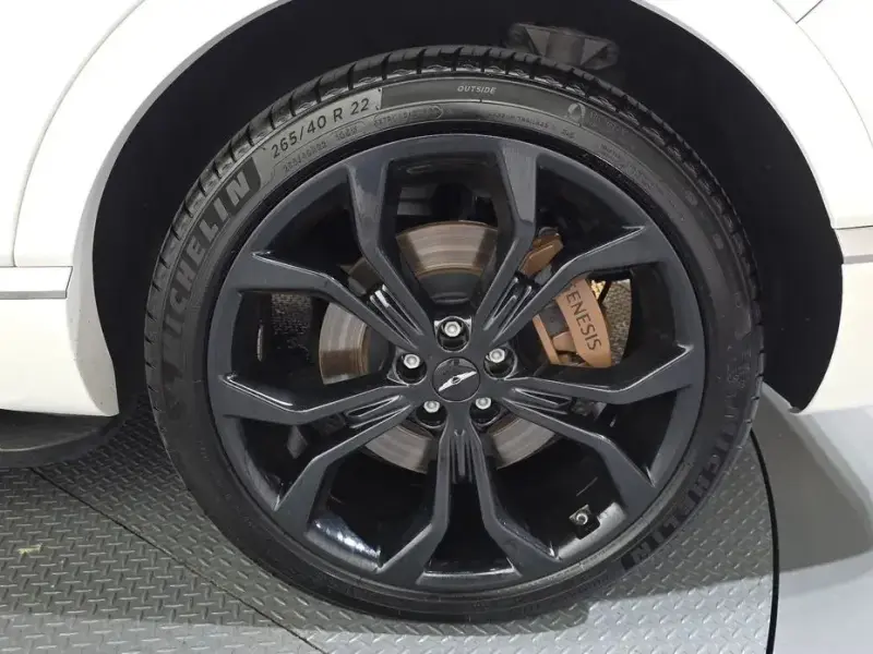 2023 Genesis GV80 с пробегом 84 102 км