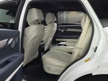 2023 Genesis GV80 с пробегом 84 102 км
