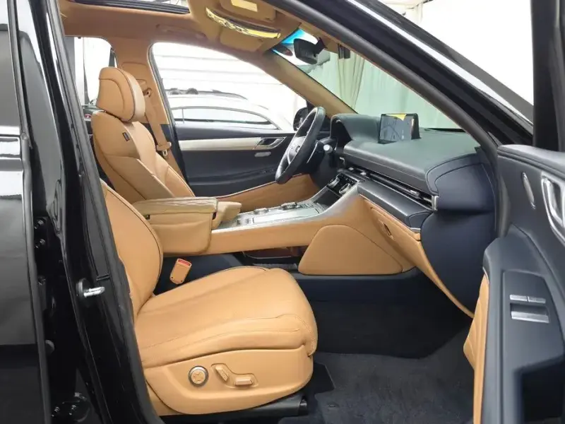 2023 Genesis GV80 с пробегом 73 812 км