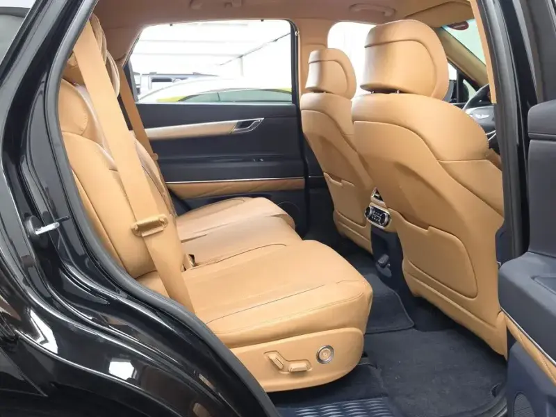 2023 Genesis GV80 с пробегом 73 812 км