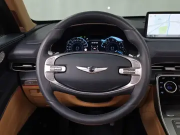 2023 Genesis GV80 с пробегом 73 812 км
